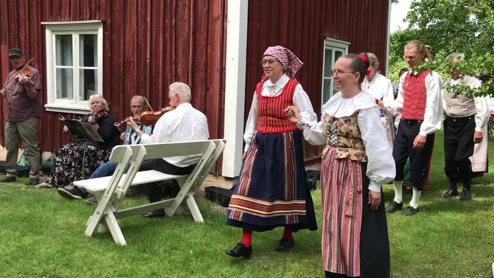 Spelmansträff med Folkdans i 1800-talets bondemiljö – TIDAN